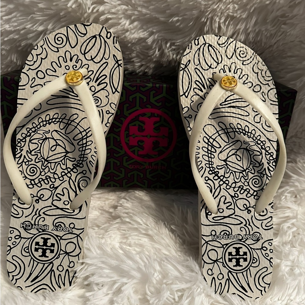 Tory Burch White and Black Patterned Sandals